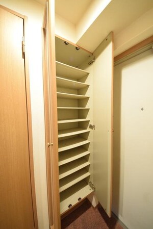 小室マンションの物件内観写真